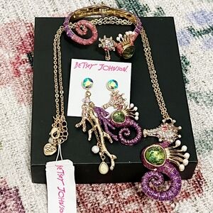 New Betsey Johnson Seahorse Matching Jewelry Set
